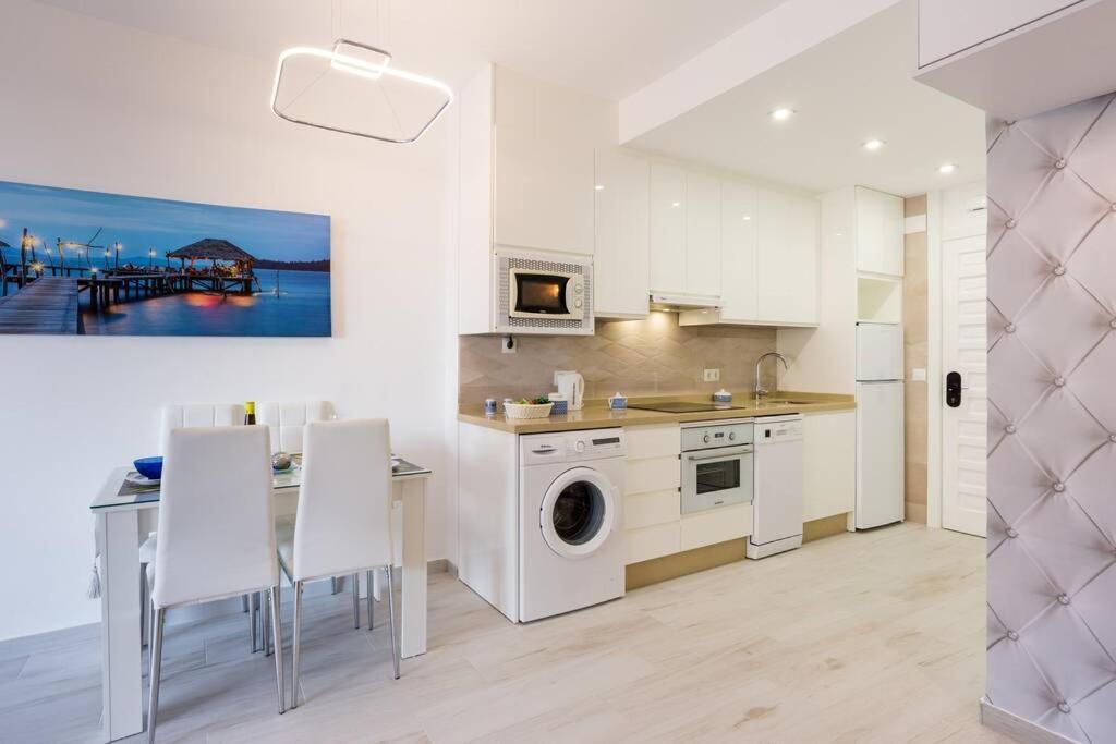 Sol Apartment - C&G Benal Beach Benalmadena Exterior photo