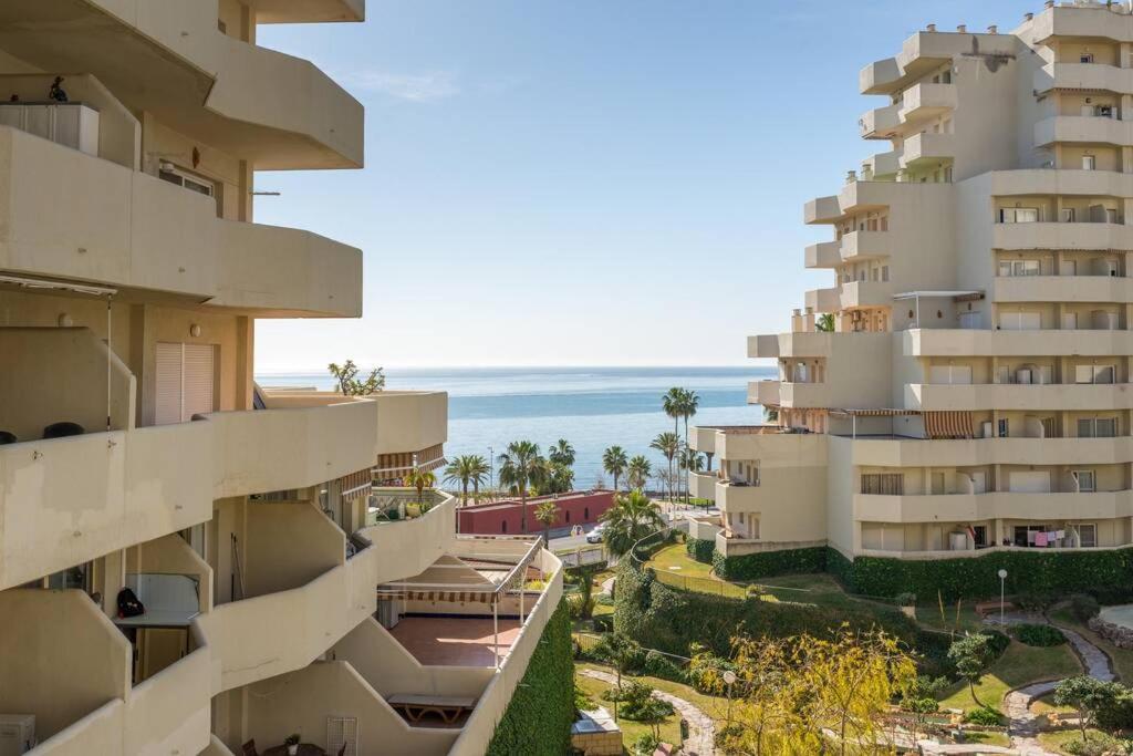 Sol Apartment - C&G Benal Beach Benalmadena Exterior photo